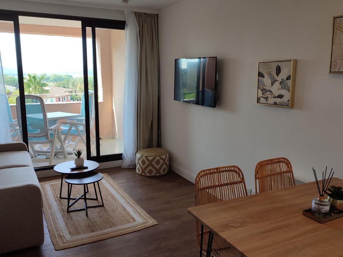 Chez Adriana Studio Proche Mer Avec Piscine Гримо Екстер'єр фото